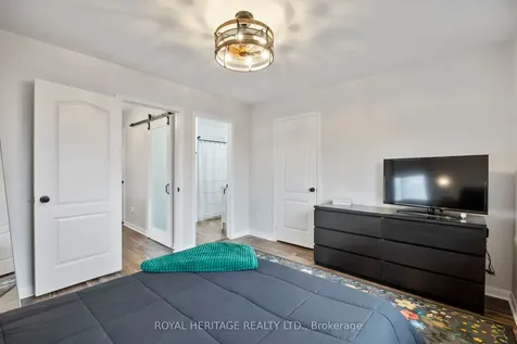 1251 Quest Circle Mississauga ON L5N 8B6