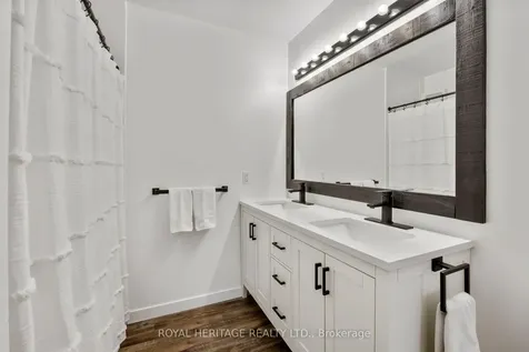 1251 Quest Circle Mississauga ON L5N 8B6