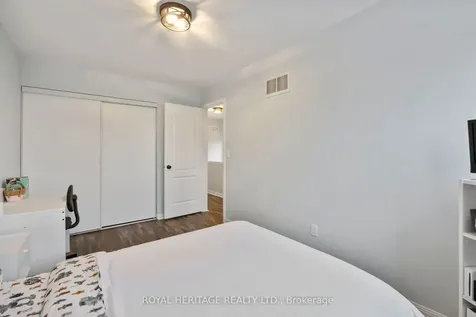 1251 Quest Circle Mississauga ON L5N 8B6