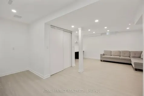 1251 Quest Circle Mississauga ON L5N 8B6
