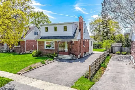 18 Erlesmere Avenue Brampton ON L6W 2T5