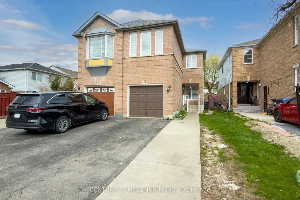 42 Feathertop Lane Brampton ON L6R 1W9