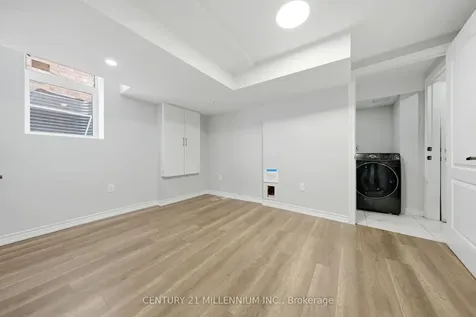 42 Feathertop Lane Brampton ON L6R 1W9