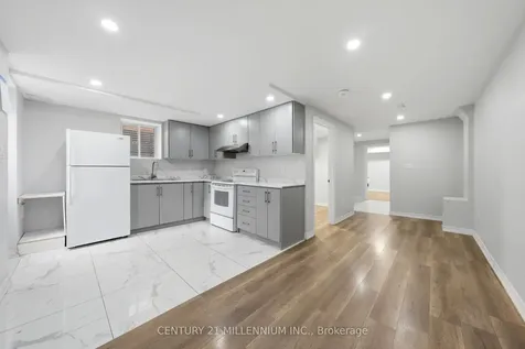 42 Feathertop Lane Brampton ON L6R 1W9