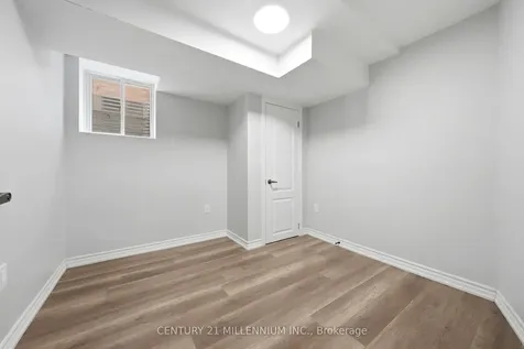 42 Feathertop Lane Brampton ON L6R 1W9