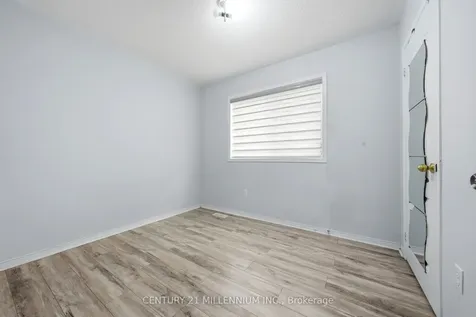 42 Feathertop Lane Brampton ON L6R 1W9