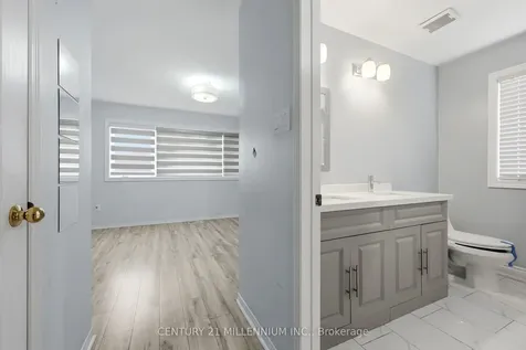 42 Feathertop Lane Brampton ON L6R 1W9