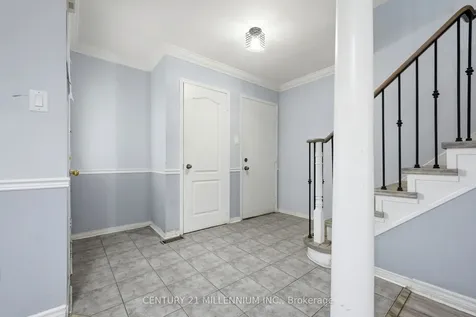 42 Feathertop Lane Brampton ON L6R 1W9