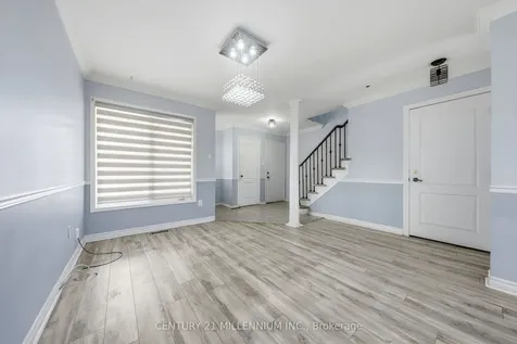 42 Feathertop Lane Brampton ON L6R 1W9