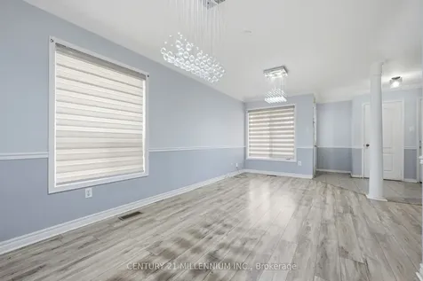 42 Feathertop Lane Brampton ON L6R 1W9