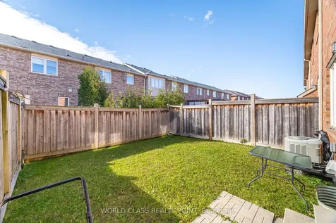 834 Herman Way Milton ON L9T 2C4