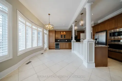 3353 Skipton Lane Oakville ON L6M 0K3