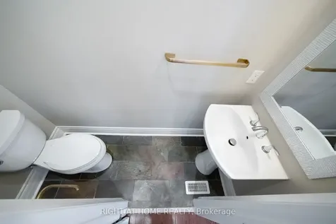3353 Skipton Lane Oakville ON L6M 0K3