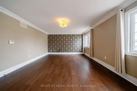 3353 Skipton Lane Oakville ON L6M 0K3