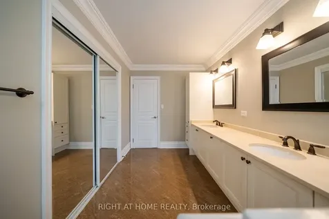 3353 Skipton Lane Oakville ON L6M 0K3