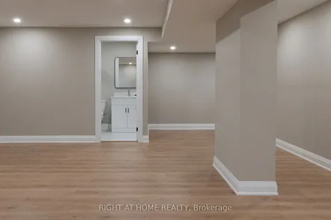 3353 Skipton Lane Oakville ON L6M 0K3