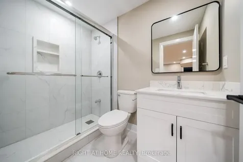 3353 Skipton Lane Oakville ON L6M 0K3