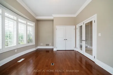 3353 Skipton Lane Oakville ON L6M 0K3