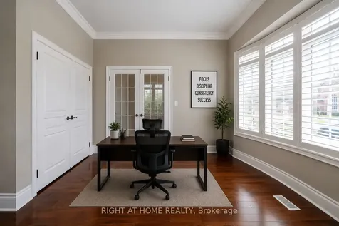 3353 Skipton Lane Oakville ON L6M 0K3