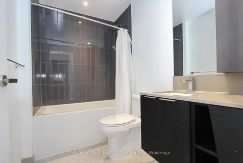 3900 Confederation Parkway Mississauga ON L5B 0M3