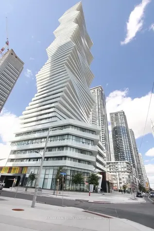 3900 Confederation Parkway Mississauga ON L5B 0M3