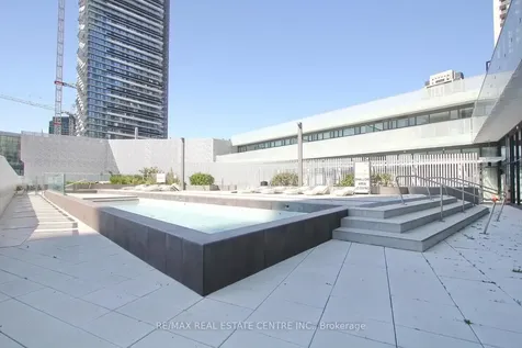 3900 Confederation Parkway Mississauga ON L5B 0M3