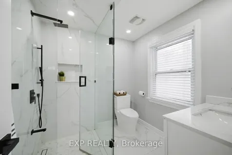 355 Culford Road Toronto ON M6L 2V8