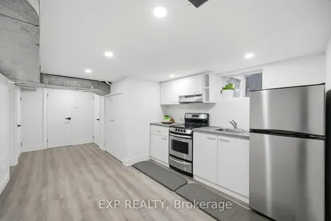 355 Culford Road Toronto ON M6L 2V8