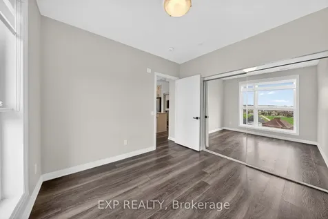 95 Dundas Street W Oakville ON L6M 5N4