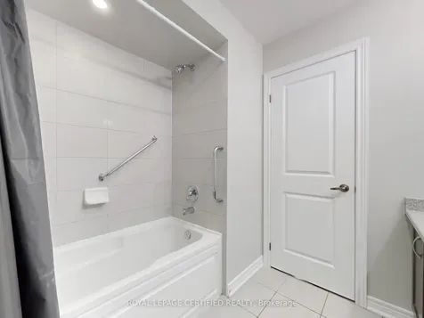 20 Naperton Drive Brampton ON L6R 0Z5