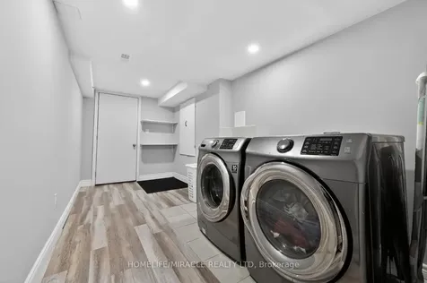 22 Altura Way Brampton ON L6P 4A1