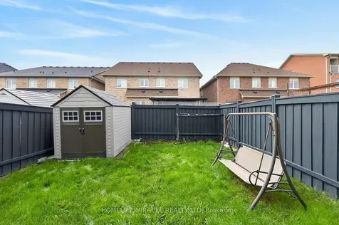 22 Altura Way Brampton ON L6P 4A1