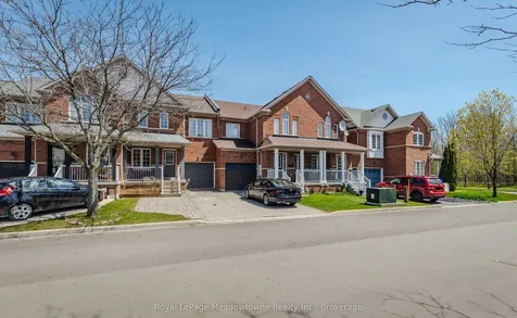 111 Waters Boulevard Milton ON L9T 6K5