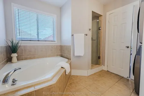 111 Waters Boulevard Milton ON L9T 6K5