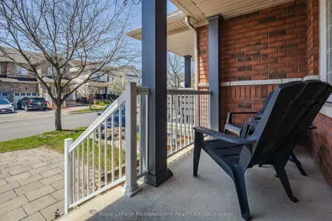 111 Waters Boulevard Milton ON L9T 6K5