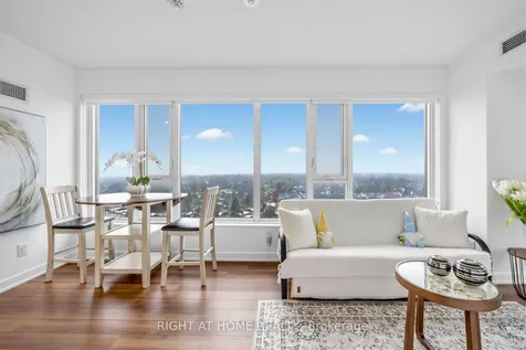 30 Samuel Wood Way Toronto ON M9B 0C9
