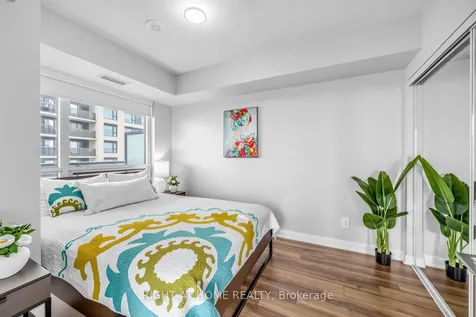 30 Samuel Wood Way Toronto ON M9B 0C9