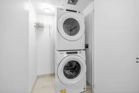 30 Samuel Wood Way Toronto ON M9B 0C9