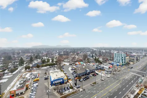 30 Samuel Wood Way Toronto ON M9B 0C9