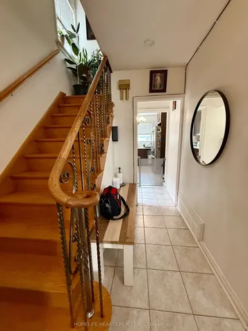 70 Fernando Road Toronto ON M9M 2P6