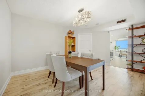 45 Kingsbridge Garden Circle Mississauga ON L5R 3K4