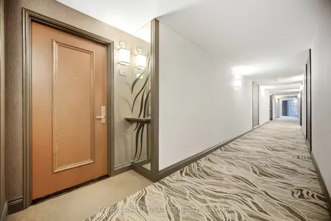 45 Kingsbridge Garden Circle Mississauga ON L5R 3K4