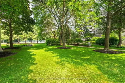 45 Kingsbridge Garden Circle Mississauga ON L5R 3K4