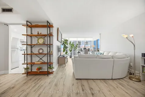 45 Kingsbridge Garden Circle Mississauga ON L5R 3K4