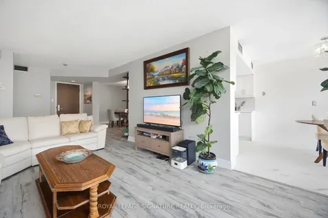 45 Kingsbridge Garden Circle Mississauga ON L5R 3K4