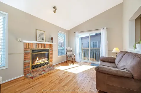 86 Rocky Mountain Crescent Brampton ON L6R 1E8