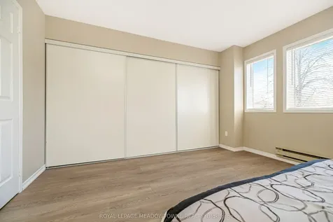 86 Rocky Mountain Crescent Brampton ON L6R 1E8