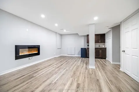 86 Rocky Mountain Crescent Brampton ON L6R 1E8