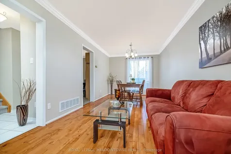 86 Rocky Mountain Crescent Brampton ON L6R 1E8