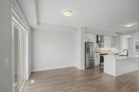 21 Folcroft Street Brampton ON L6Y 0B6